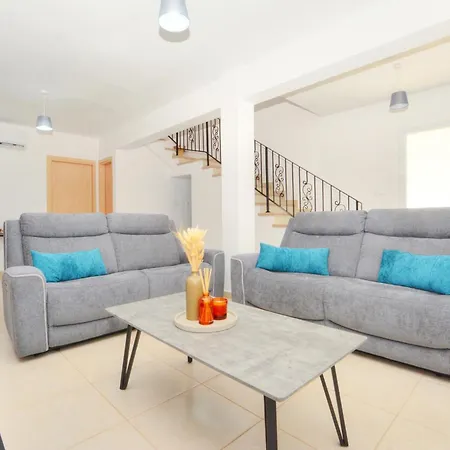 וילה La Bella Nissi *