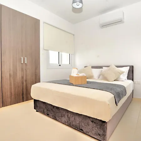 La Bella Nissi * アヤナパ